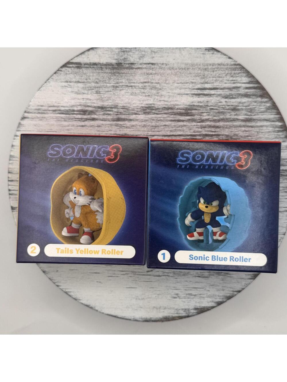 Lot of 2 McDonald's Sonic 3 Hedgehog Happy Meal Toys Tails Yellow & Sonic Blue